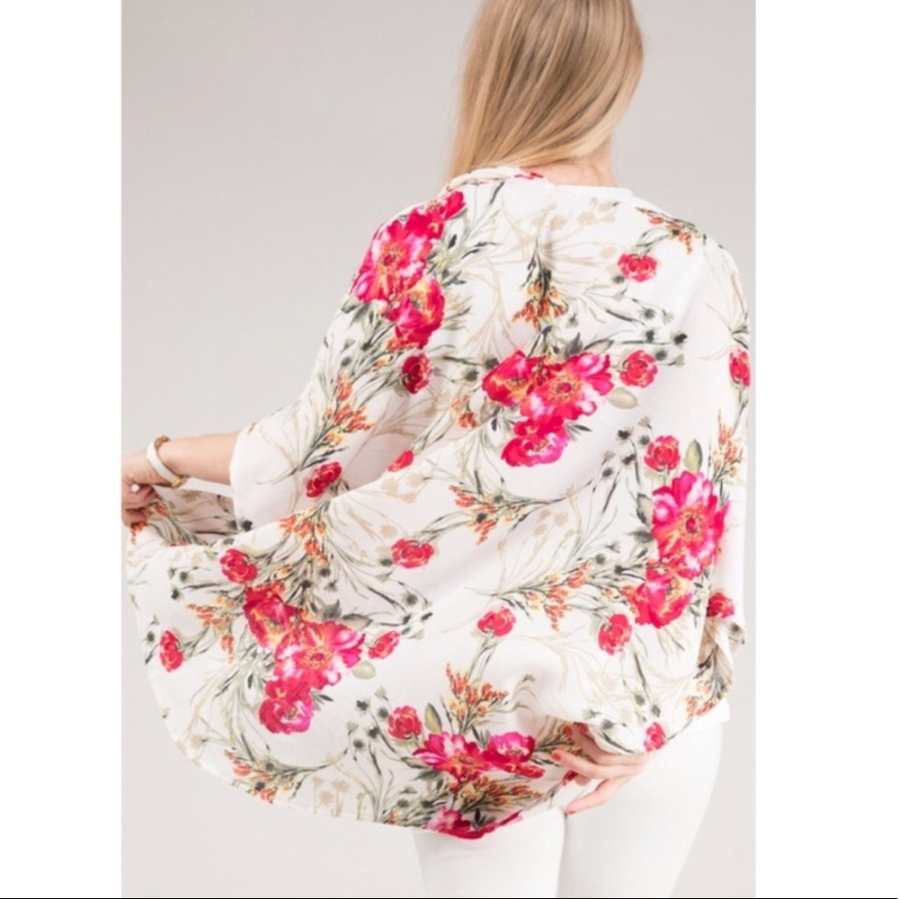 CHERRY BLOSSOM || kimono - Picture 4 of 5